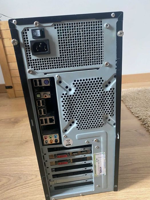 Computador desktop fixo i5 8GB RAM 240GB SSD
