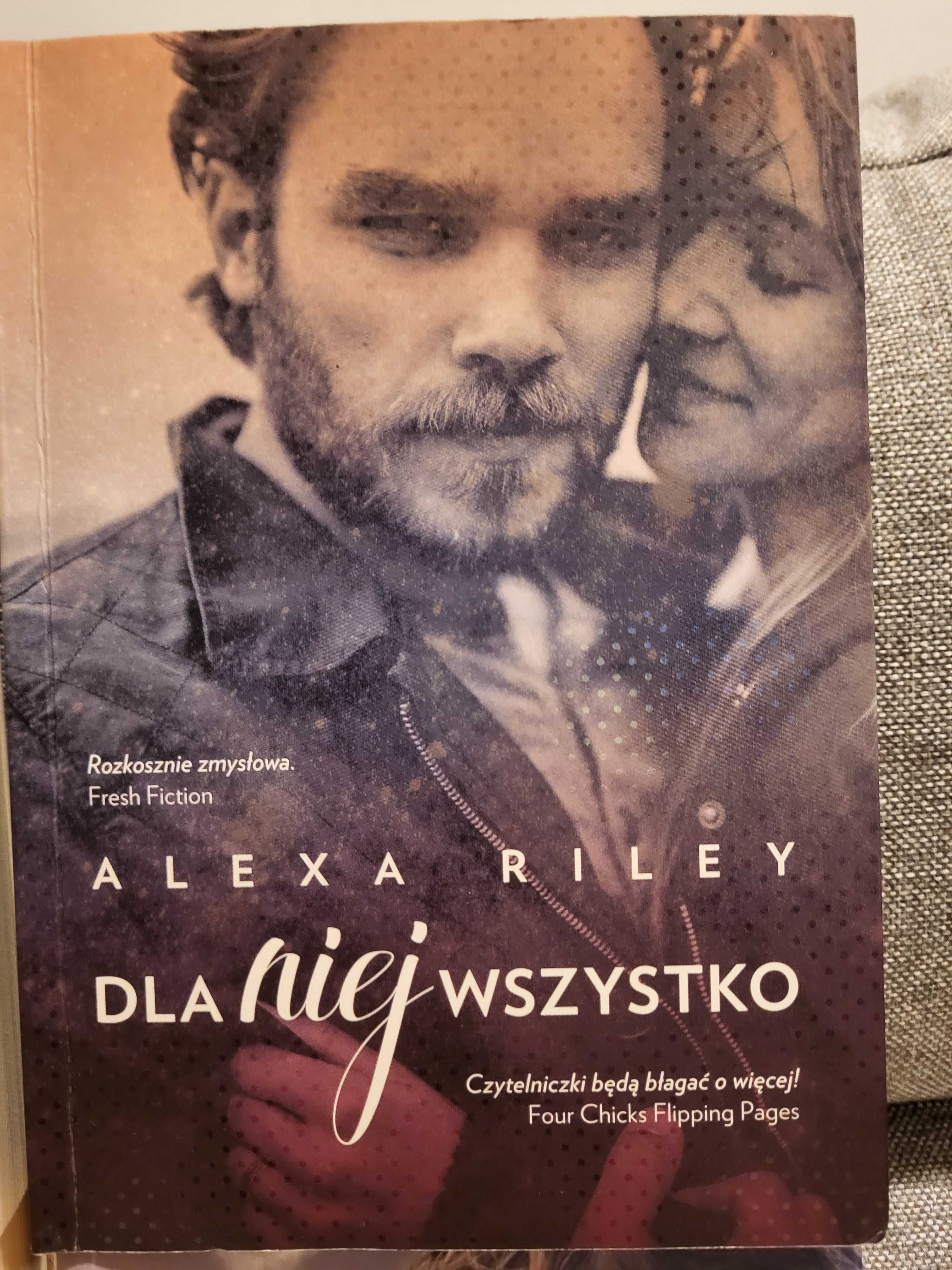 GRUBE!! książki beletrystyka  Światło między oceanami Róża wiatrów