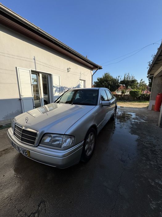 Mercedes Benz - C 220D