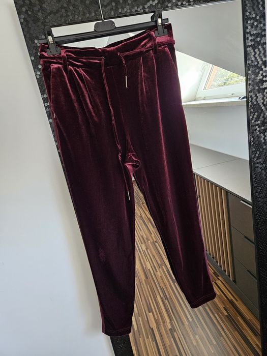 Nowe dresy welurowe Only