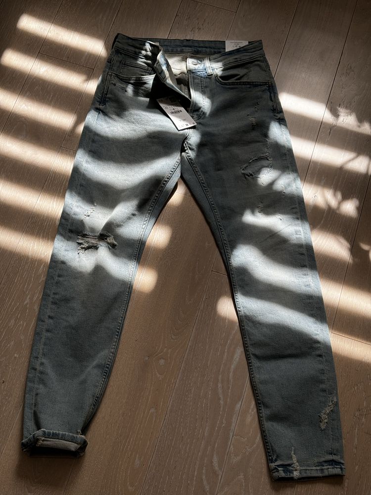 Zara jeansy distressed slim