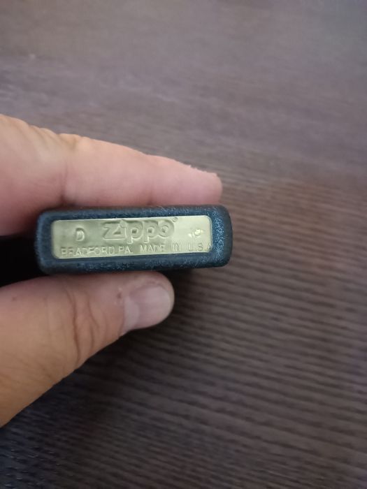 Isqueiro Zippo US preto