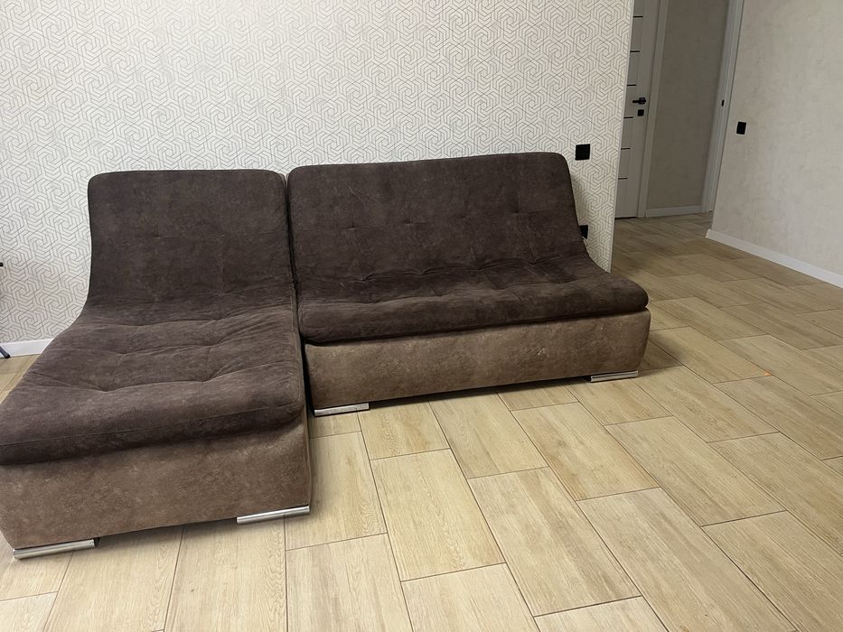 Диван кутовий в чудовому стані