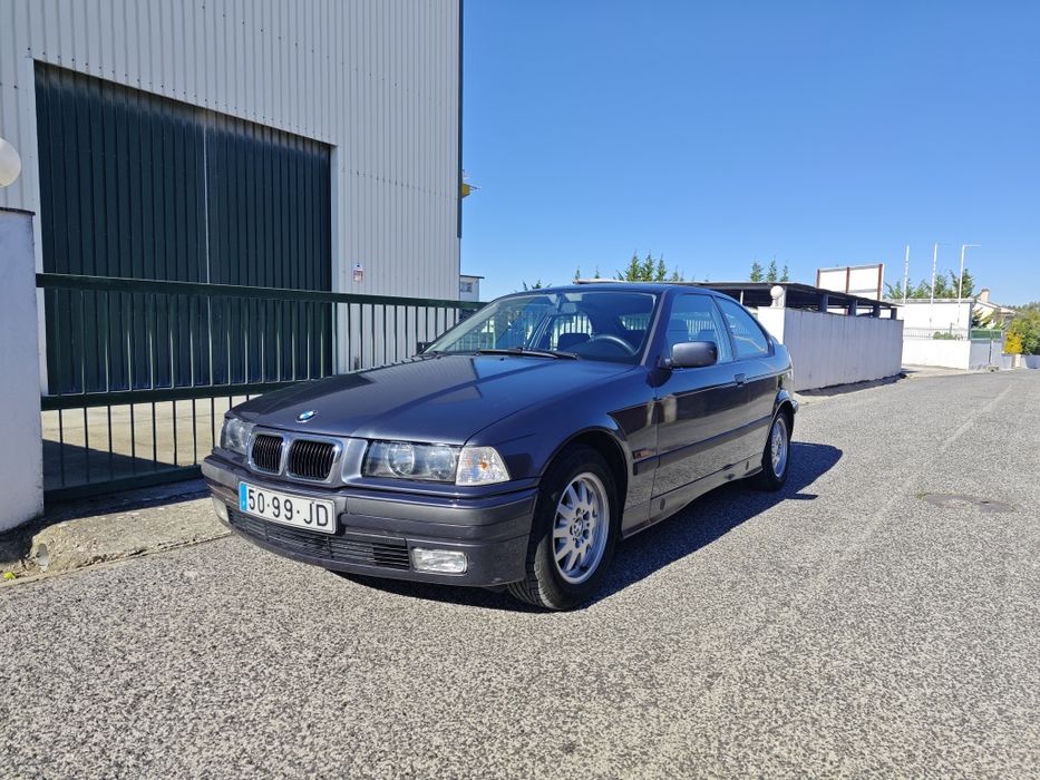 BMW 316i compact