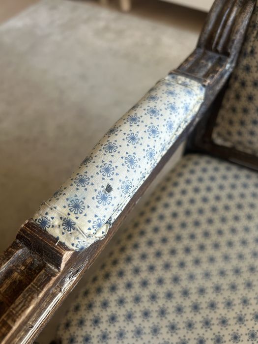 Fotel/tron dla dziecka