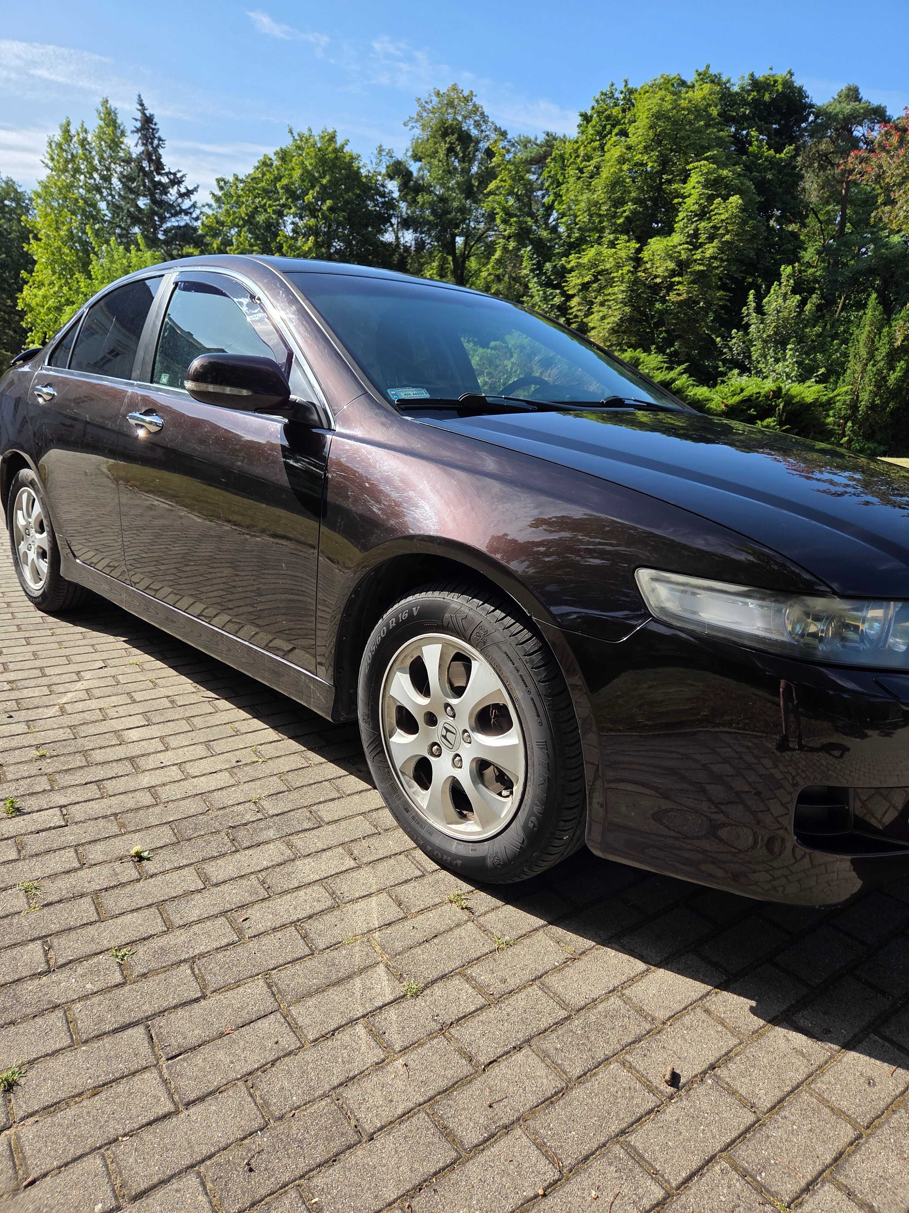 Honda Accord VII  2.0 benzyna