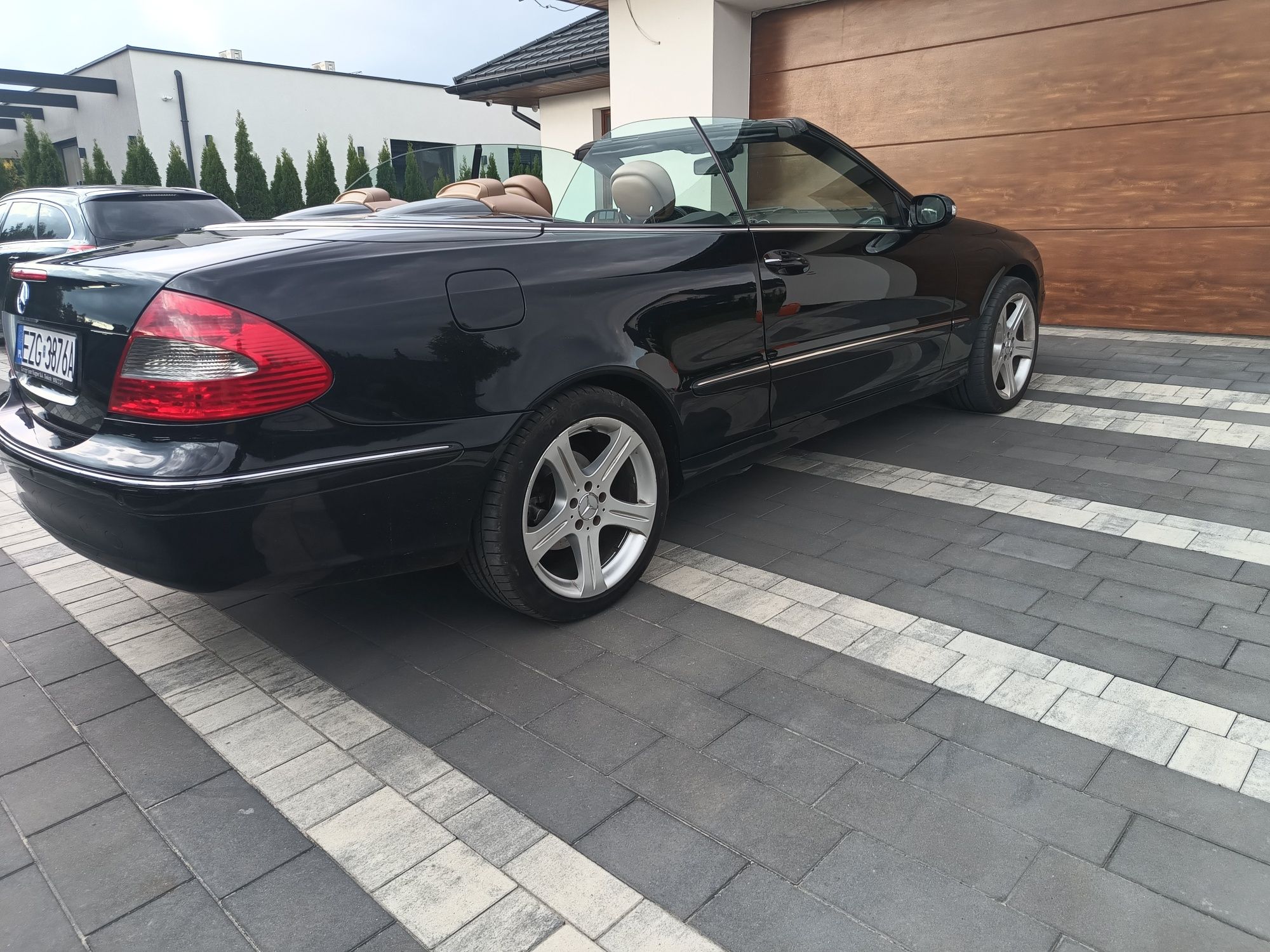 Mercedes CLK 3.0 V6. Cabrio.