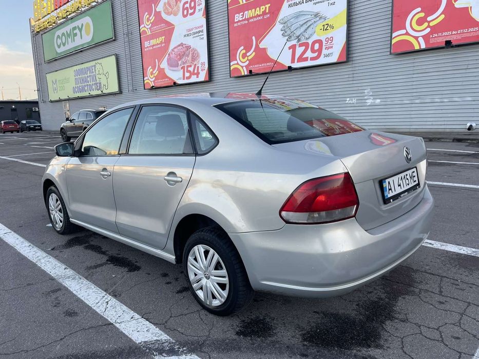Volkswagen Polo 2011 1.6 газ кондиціонер