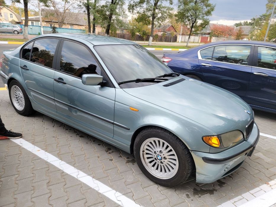 Продам BMW 320I, 2002 р. Терміново.  Об'єм двигуна 2.2 бензин