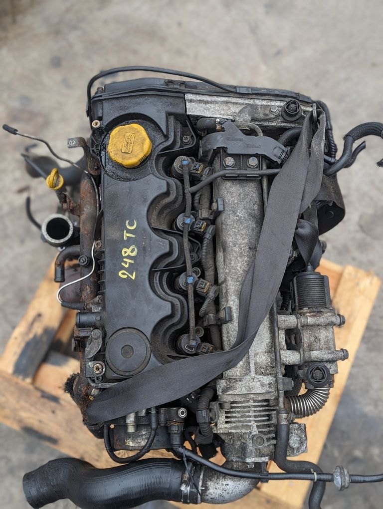 Мотор двигун opel astra h zafira b vectra c 1.9 CDTI