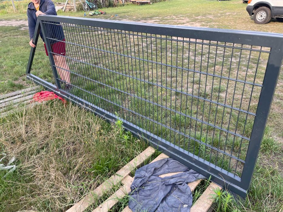 Brama przesuwna ocynkowana/malowana proszkowo