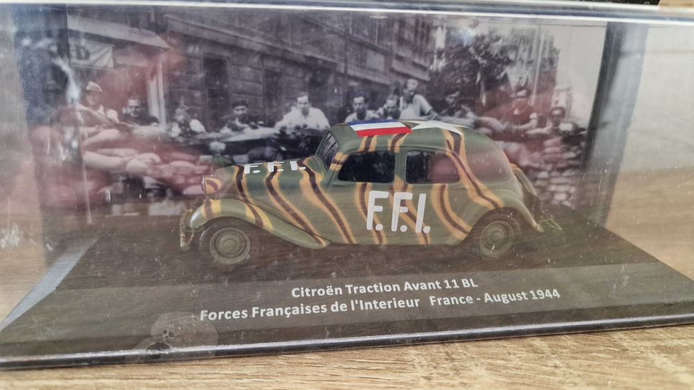 Miniatura Citroen Traction Avant 11 BL 1:43