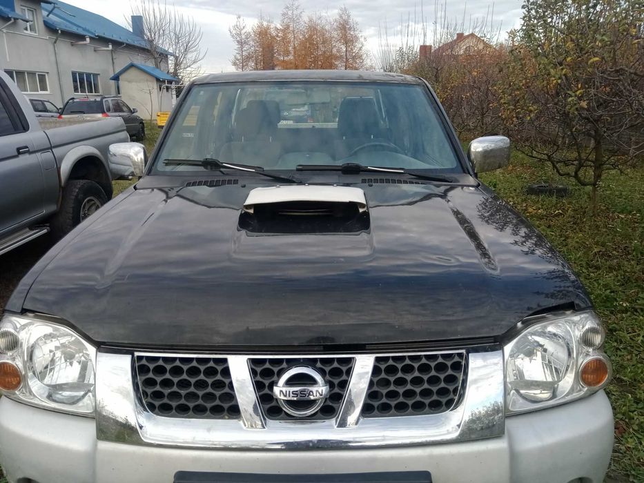 продам Nissan Navara 2.5