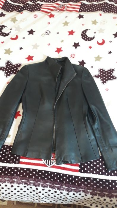 Женская кожаная куртка
