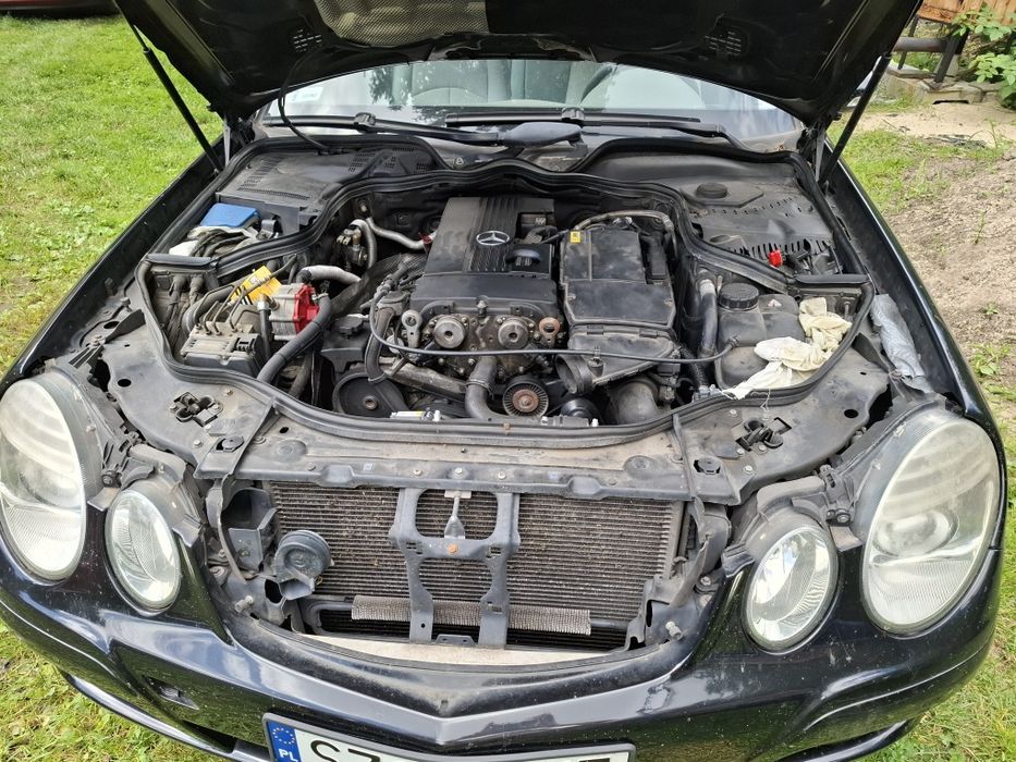 Sprzedam samochód Mercedes-Benz E 200 gaz