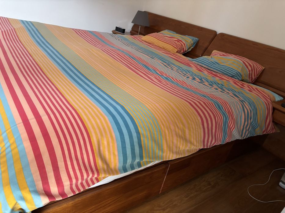 Cama de Casal Kingsize