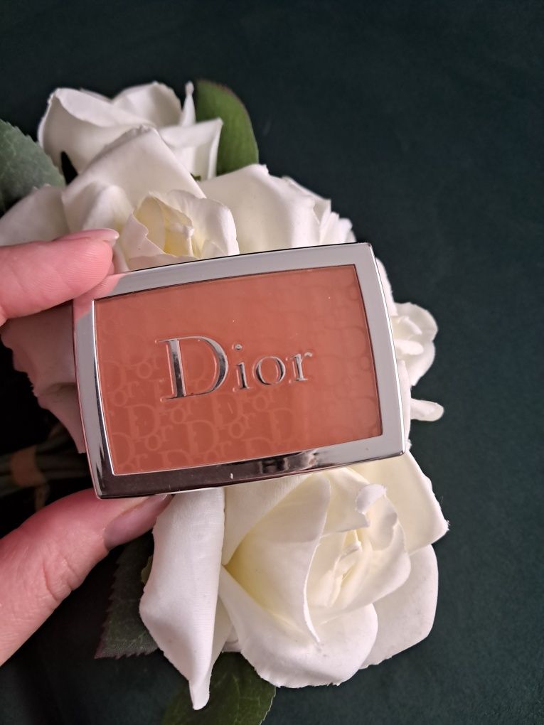Róż do policzków Dior 004 coral oryginalny