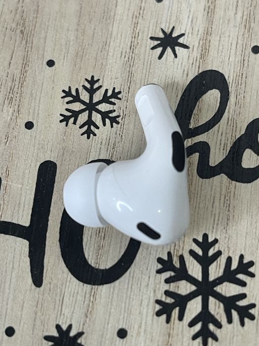 Продаю AirPods pro 2 правий оригінал аирподс про 2