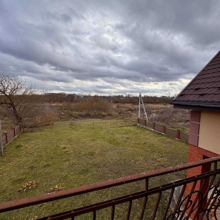 Продається будинок у с. Старий Лисець (5 км до Івано-Франківська)