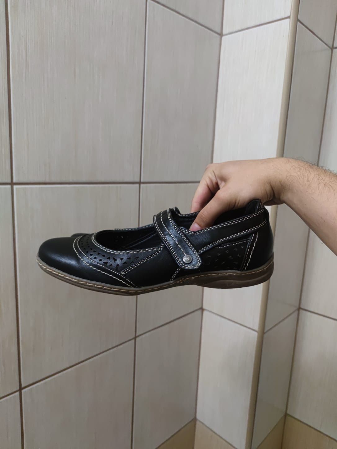 Buty damskie 40 półbuty baleriny na rzep Ariana classic retro drip pre