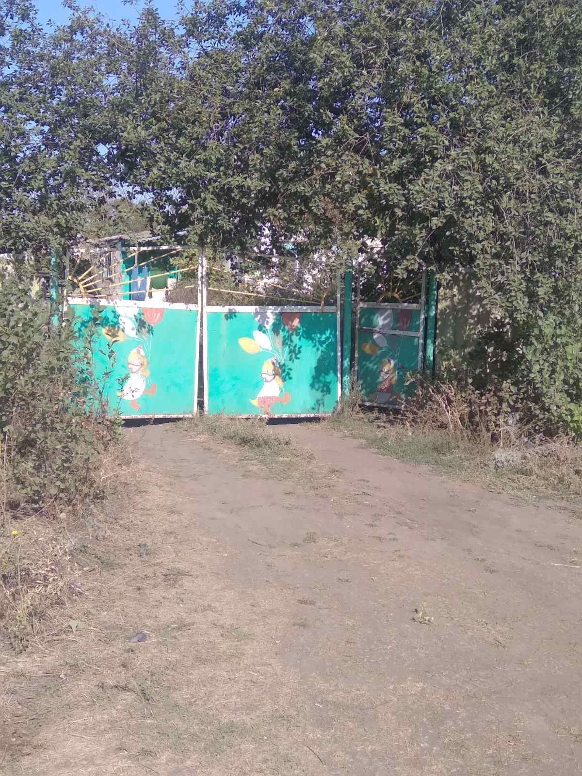 Дом под разборку или продам