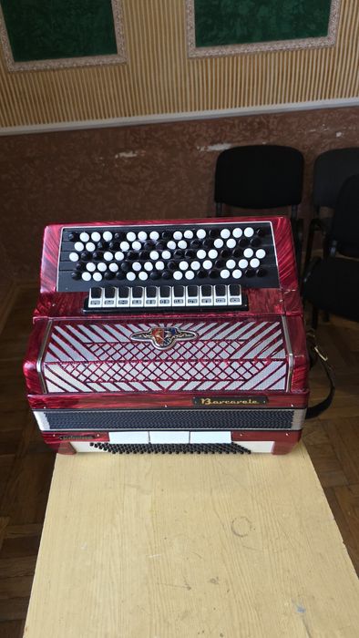 Продам Баян Barcarole
