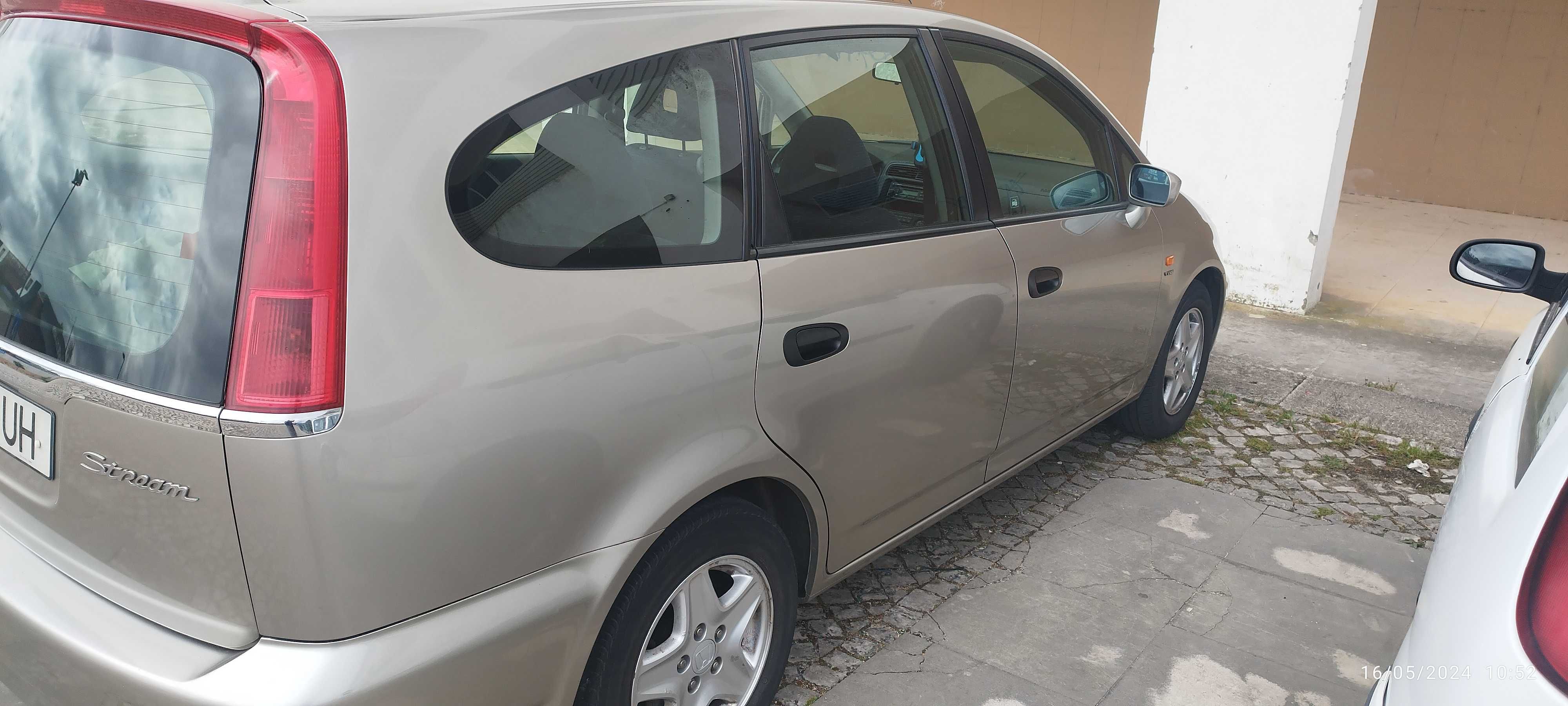 Honda stream, carro impecável