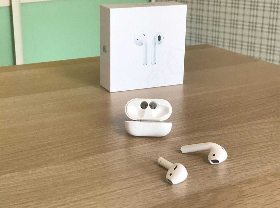 Топовые Наушники аірподс 2 1в1 +чехол