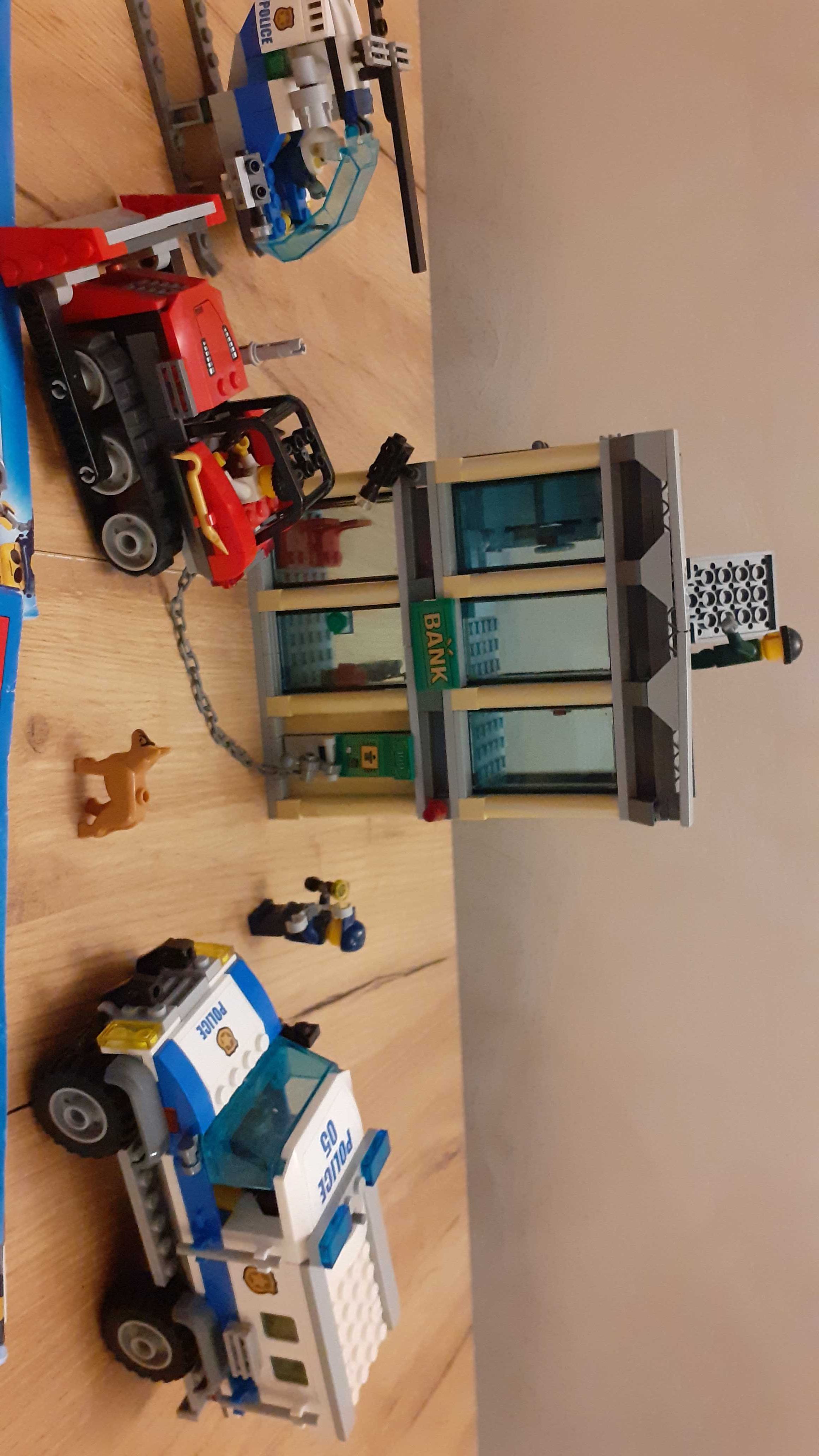 Klocki Lego City 60140 Policja, bank, złodzieje