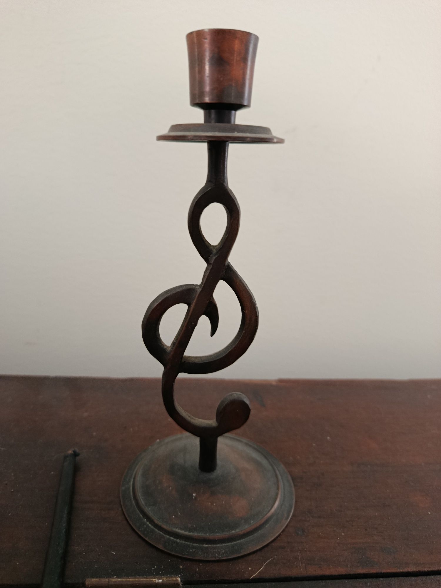Candelabro inédito