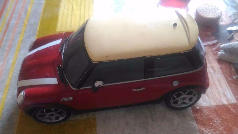 Mini Cooper s Da marca Playmates Toys Inc. de 2004