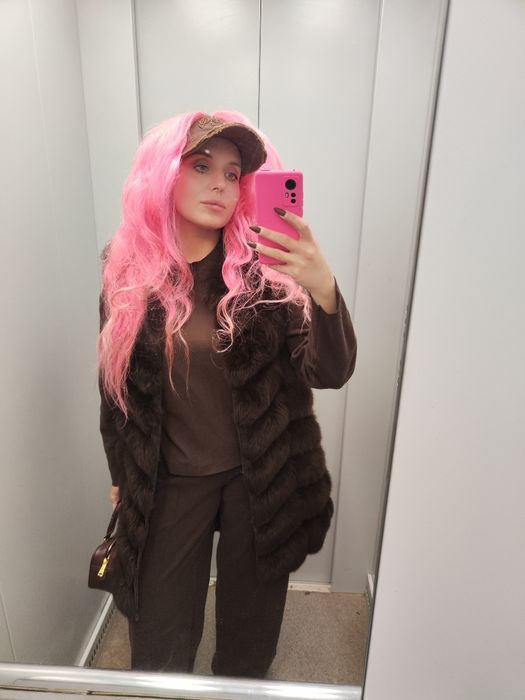 Хутряна жилетка з пєсца