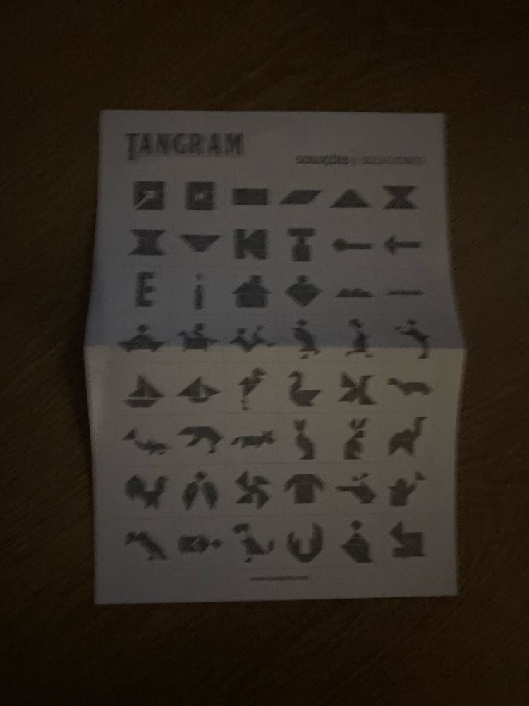 Tangram com todas as peças