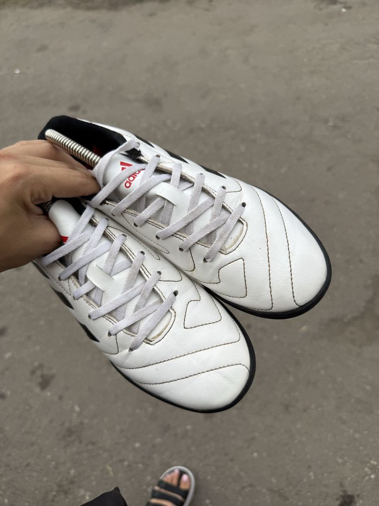 Adidas сороконожки оригинал 39 размер копы футбольные бутсы