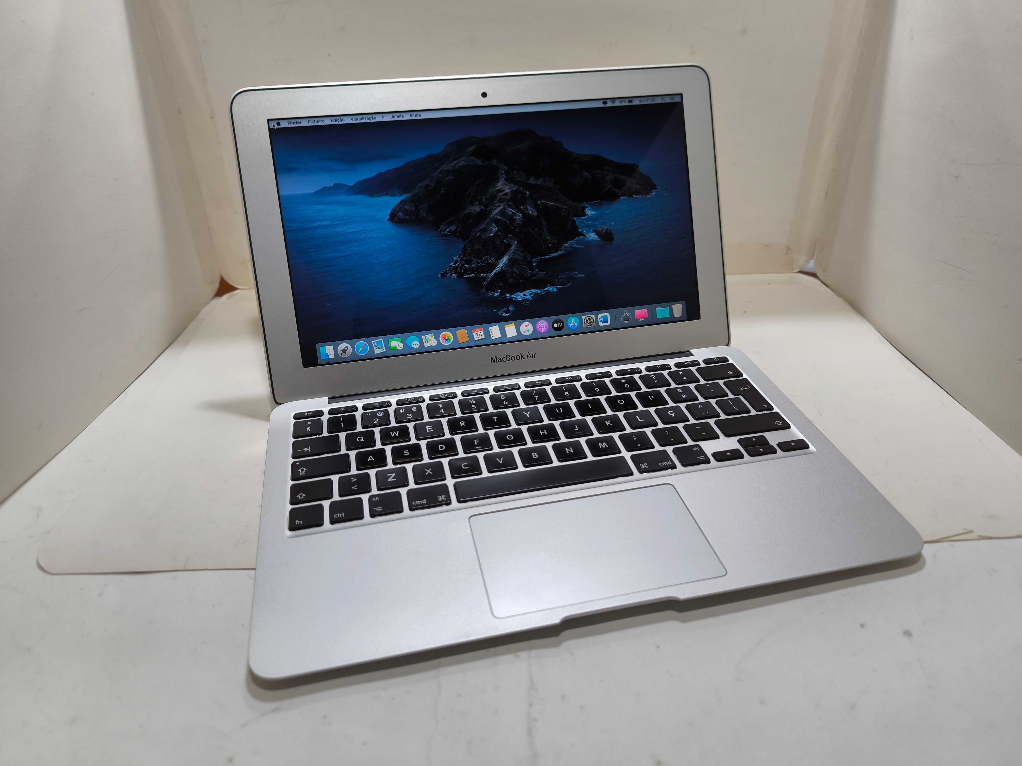 Apple Macbook AIR 11” i5 ssd 120GB