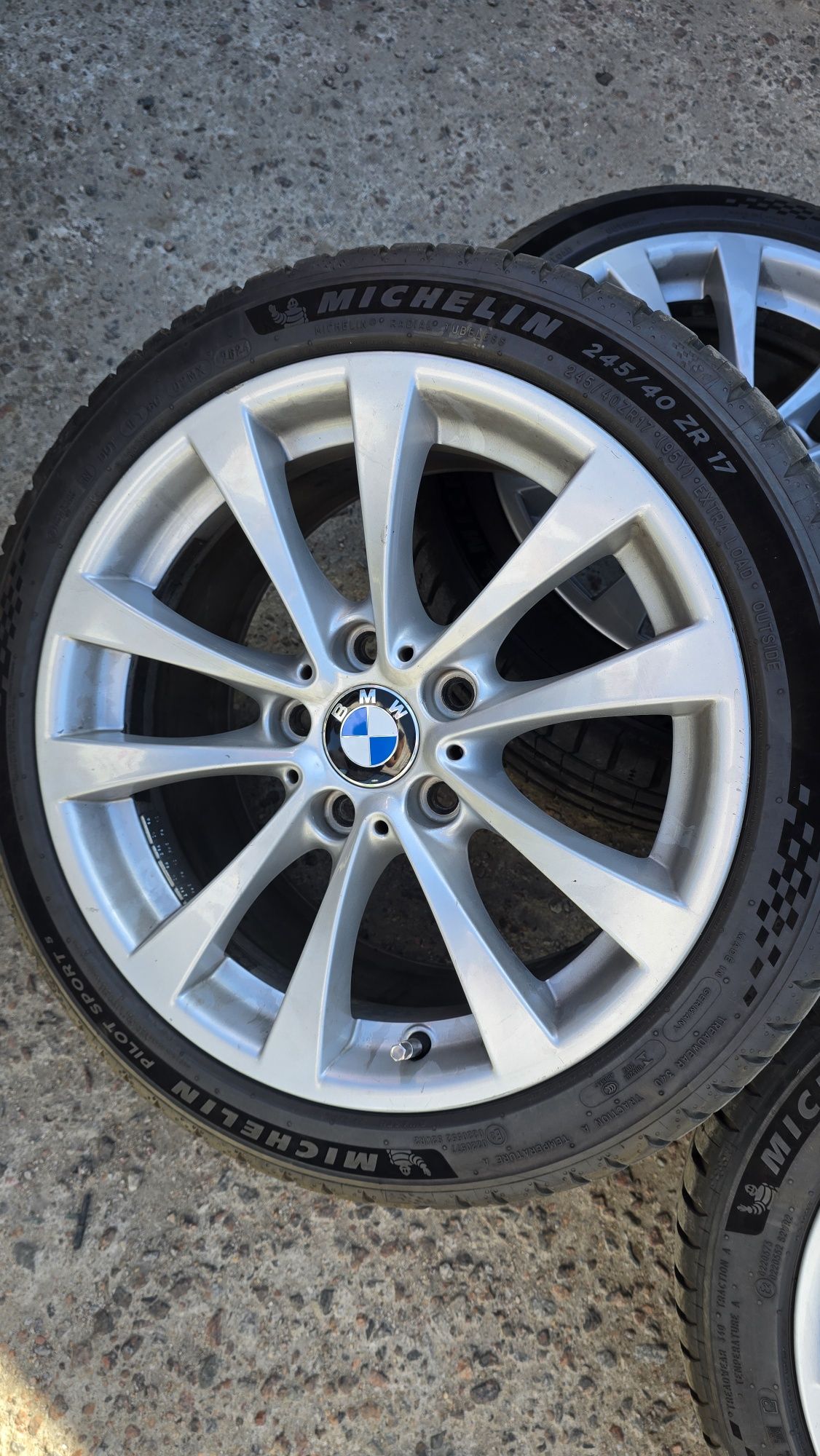 Літні шини Michelin Pilot Sport 5 245/40 R17 95Y XL та 225/45 94Y XL