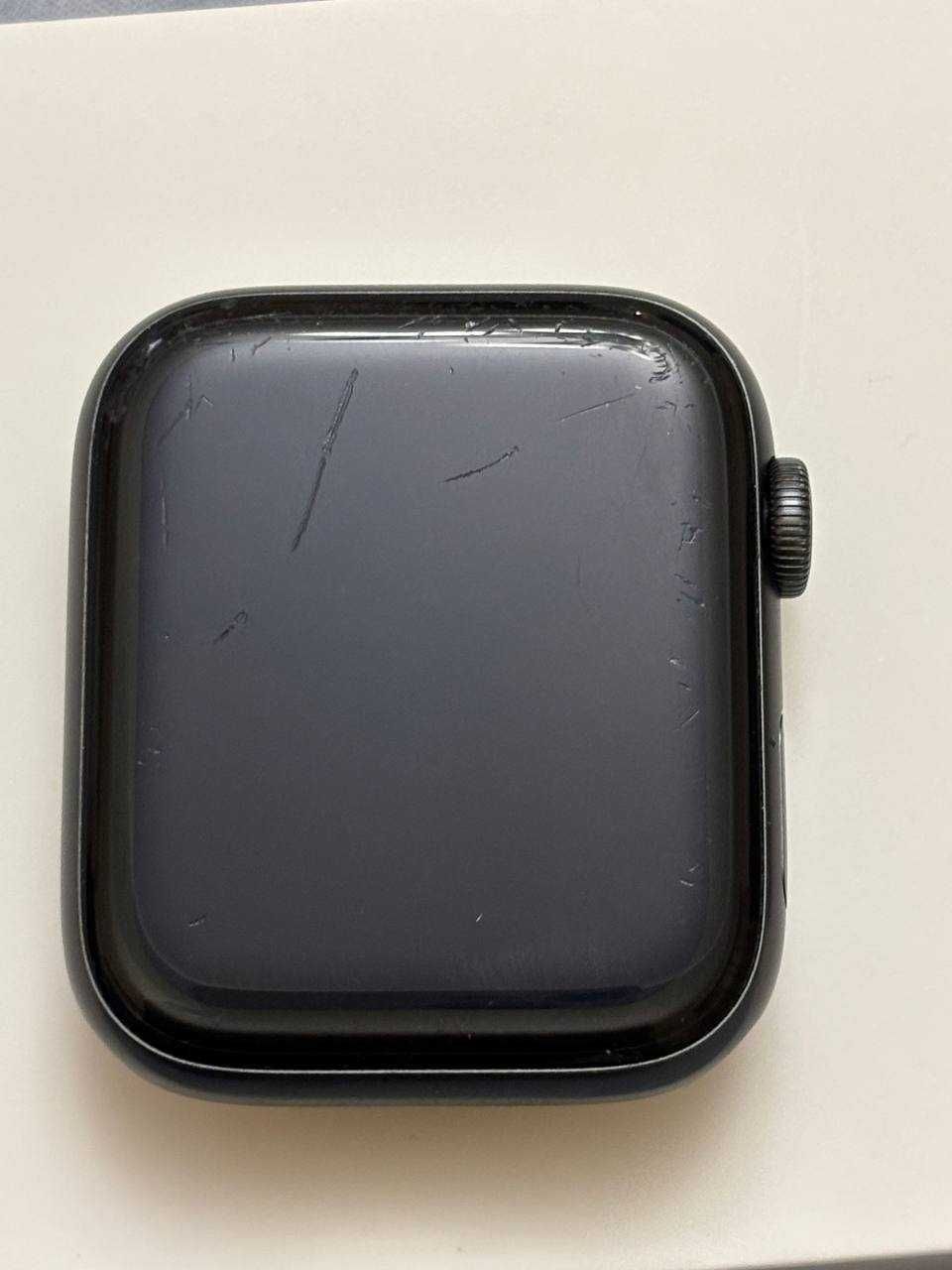 Apple Watch 6 Black 44 mm