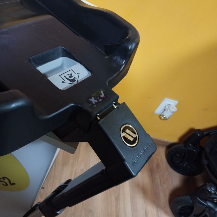 Avionaut pixel baza ISOFIX KOMIS NW