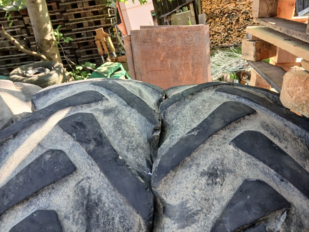 Opony 14.9-28 komplet cztery szt 1200zl 70%bieznika ursus c 360 zetor