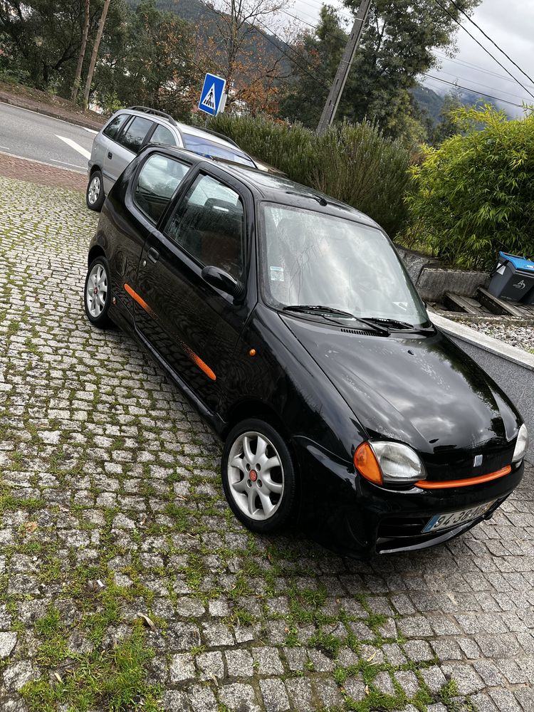 Fiat seiscento em bom estado pra quem gosta