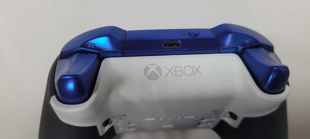 Беспроводной геймпад Microsoft Xbox Elite Wireless Controller Series 2