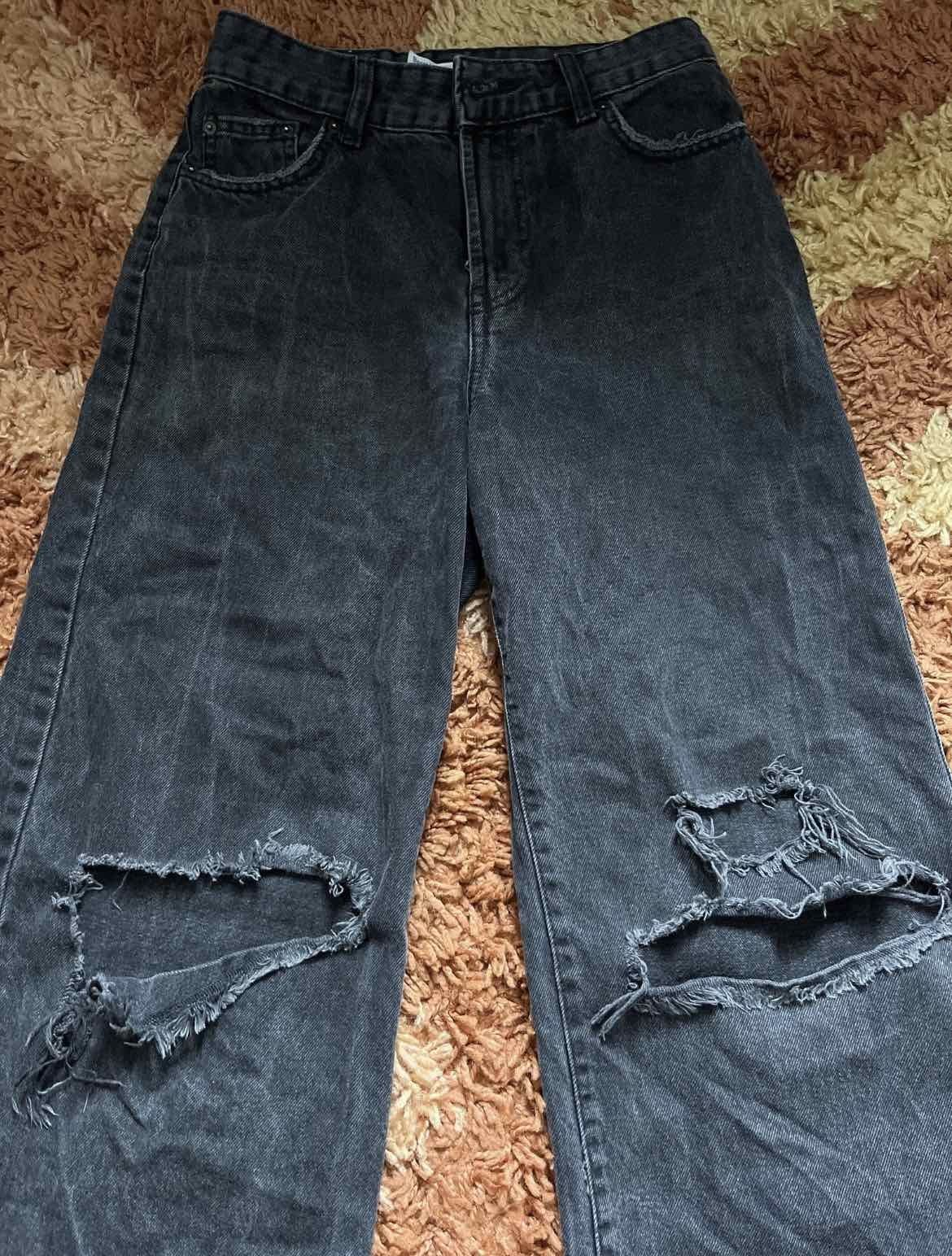 Одяг сучасні джинси