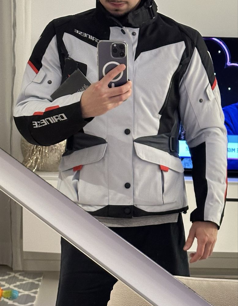 Capacete Arai + Casaco Dainese
