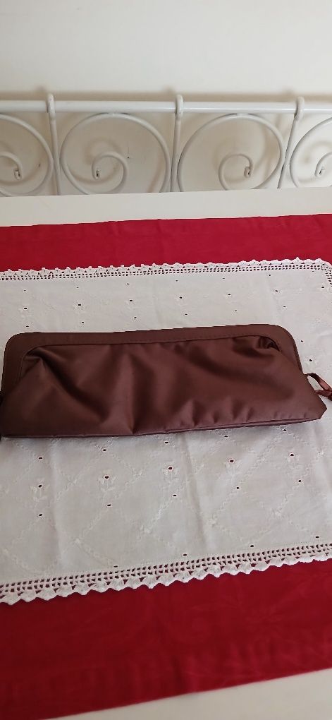 Clutch Avon, nova