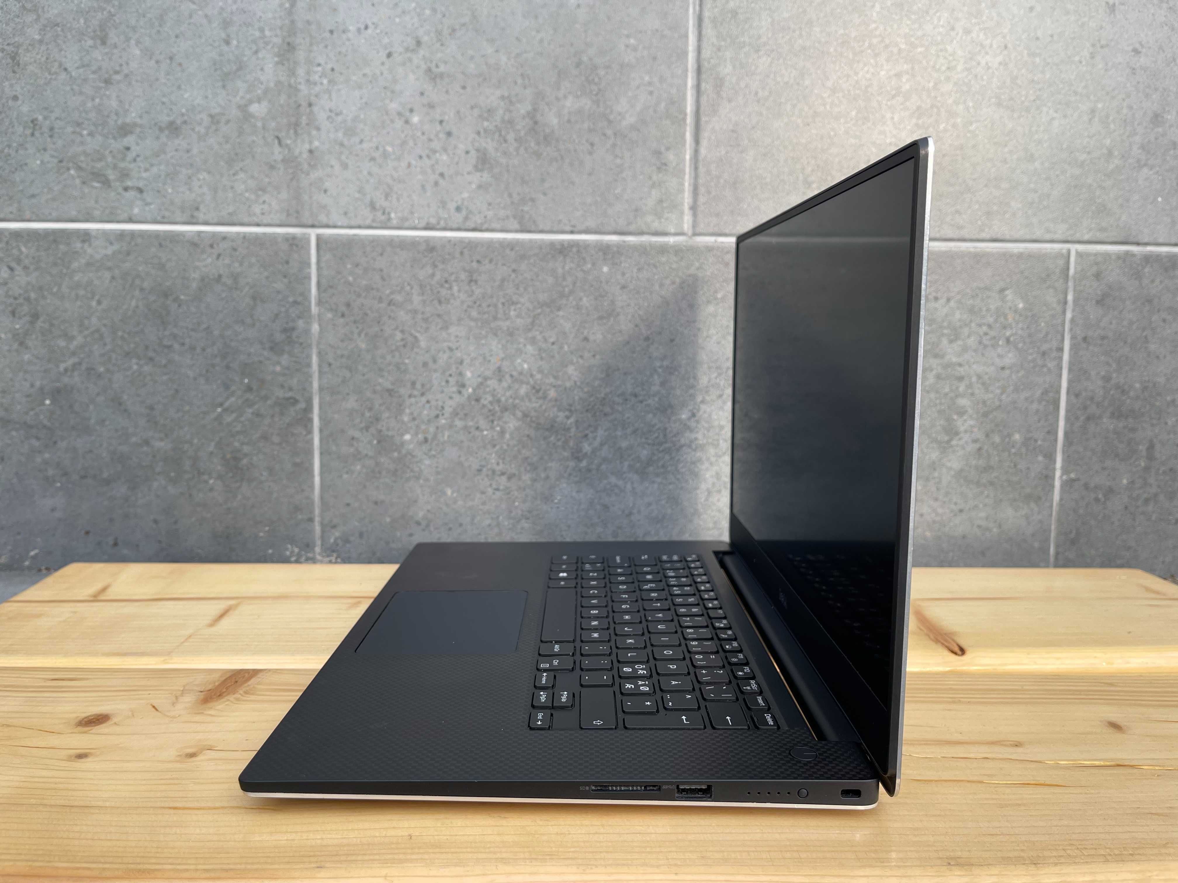 Ноутбук Dell Precision 5510/i7-6820HQ/32/1Tb/15.6/IPS/Nvidia M1000 4Gb