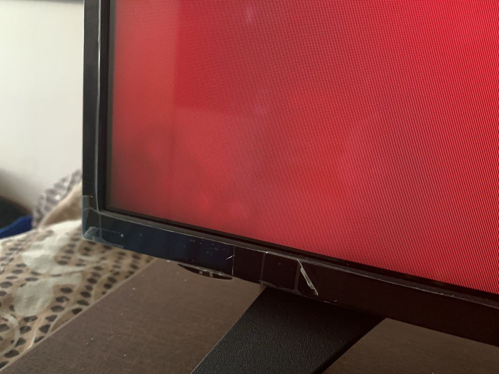 Telewizor LG 32 cale uszkodzony