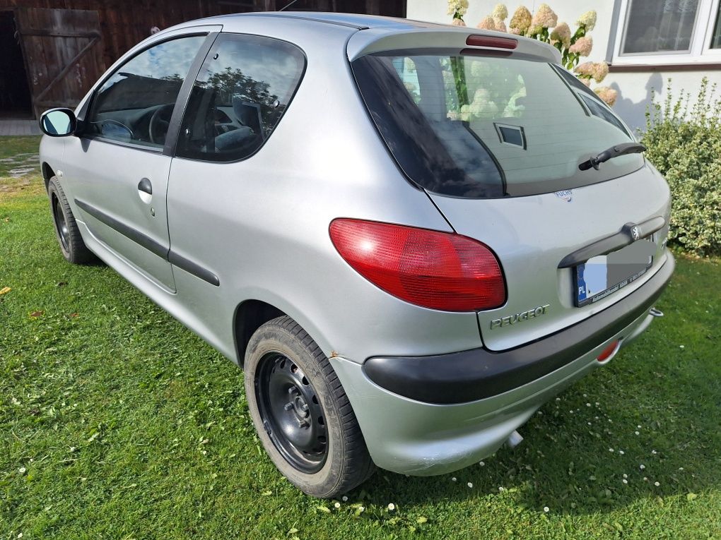 Peugeot 206 1.4 benzyna