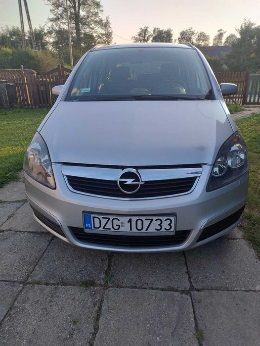 Opel Zafira B 1.9CDTI 120KM 7os. 2007 Bardzo zadbana