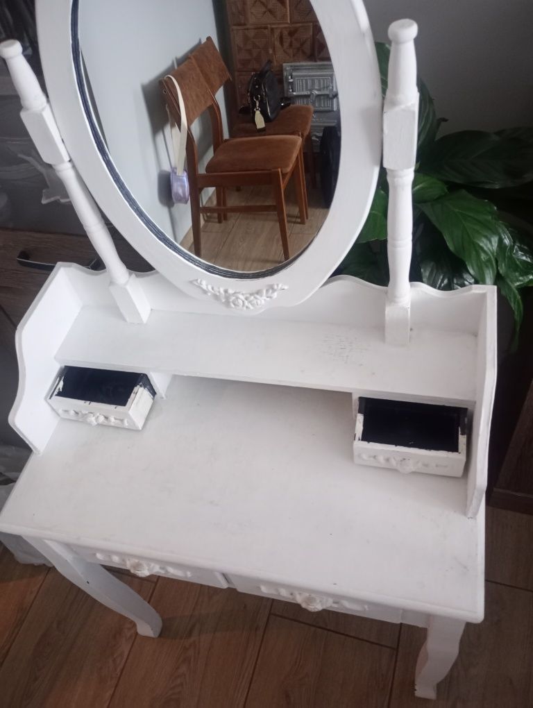 Sprzedam Toaletkę
