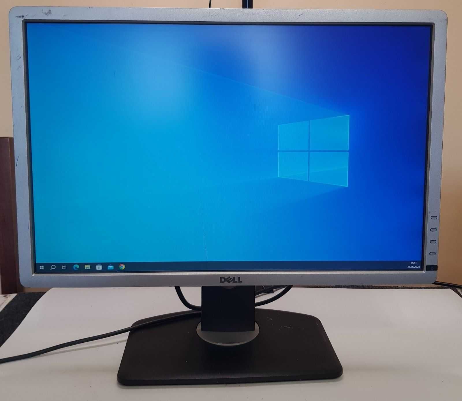 22" Монітор Dell P2213 1680x1050 DP, VGA, DVI, USB